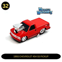 Muscle Machines - 1:64 - 1993 Chevrolet 454 SS Pickup Truck Limited Edition (Red)