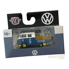 [CHASE] M2 Machines - 1:64 - 1961 VW Double Cab Truck USA Model - Auto-Thentics (Release 89)