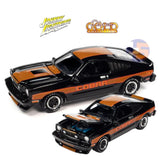 Johnny Lightning - 1:64 - 1978 Ford Mustang Cobra II - Gloss Black - Classic Gold Collection