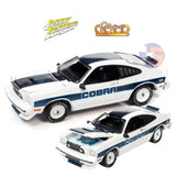 Johnny Lightning - 1:64 - 1978 Ford Mustang Cobra II - Gloss White - Classic Gold Collection
